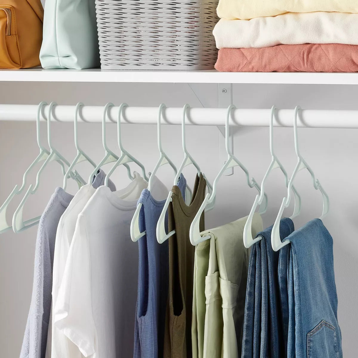 18pk Hangers Mindful Mint: Plastic Clothes Hangers Shirts, Dresses, Tops, Adult Use
